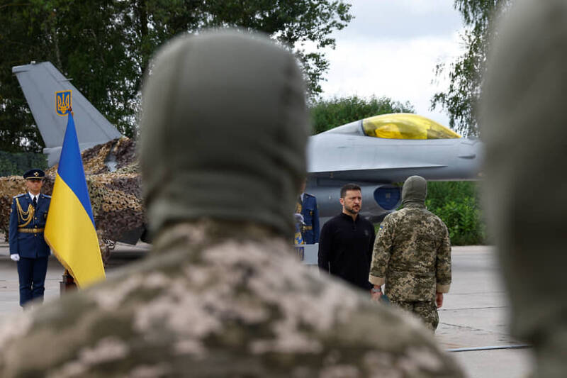 Захарова назвала западных журналистов в Курской области «медийным десантом»